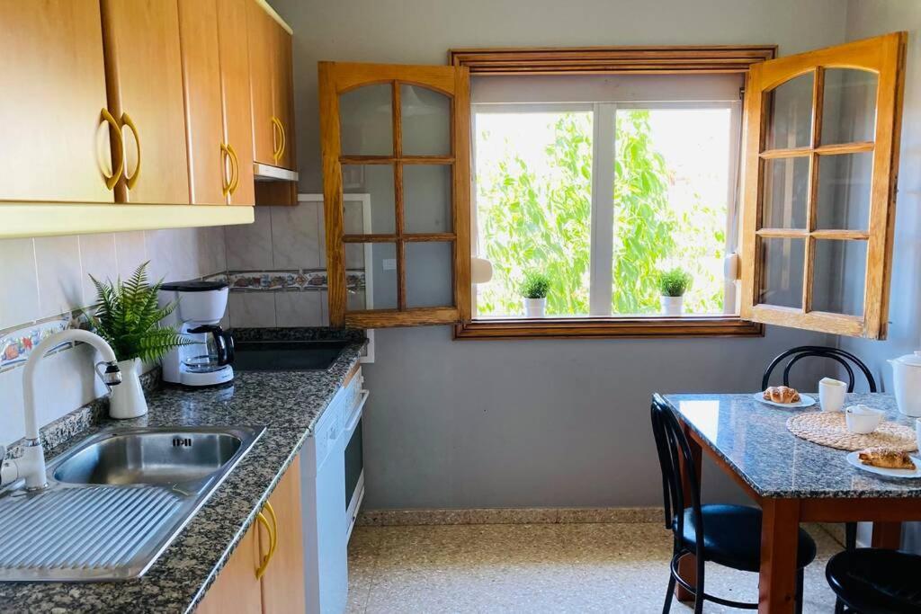 2 Apartments With Private Pool At Villa Diaz Aleman 萨洛夫雷 外观 照片